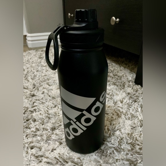 Adidas stainless steel - 1 L - like new!! - Picture 8 of 10